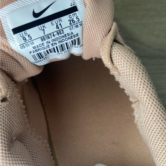 Nike Air Max Thea Special Edition Metallic Bronze Shoes Women’s 9.5 861674-902 - Picture 10 of 13